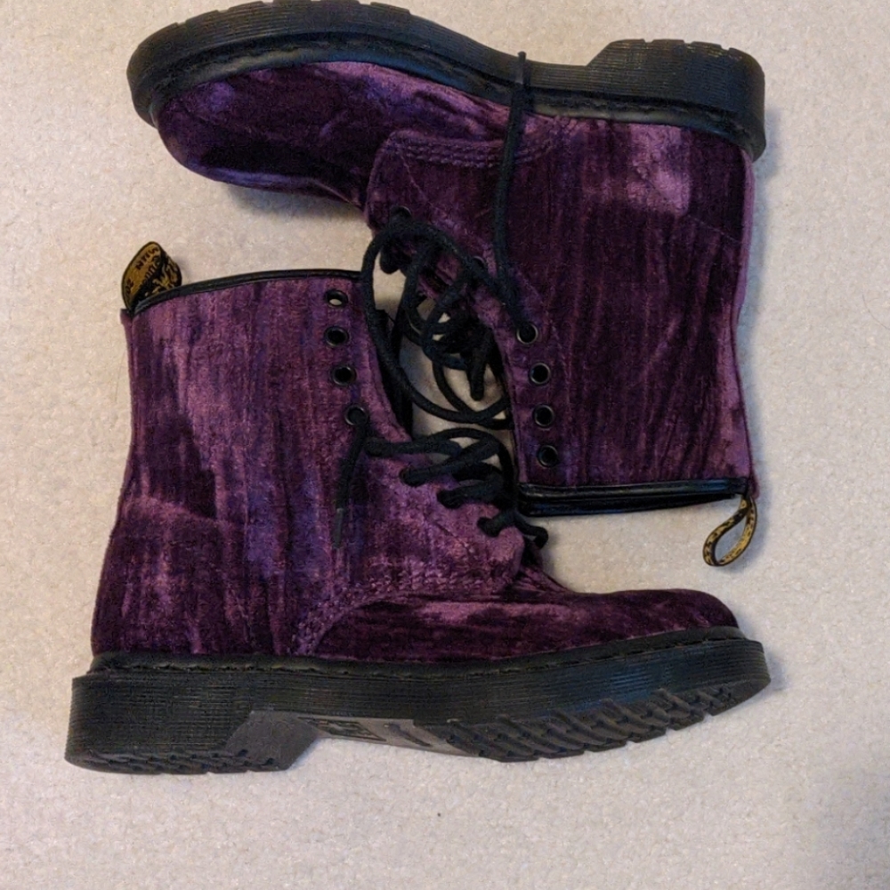 BEAUTIFUL like new Velvet Dr. Martens boot